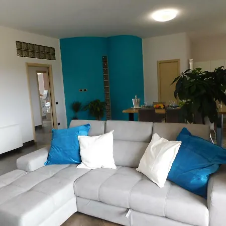 Prázdninový dům Vesuvius Luxury *